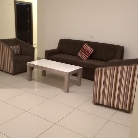 Aram Room Riyadh Exterior photo