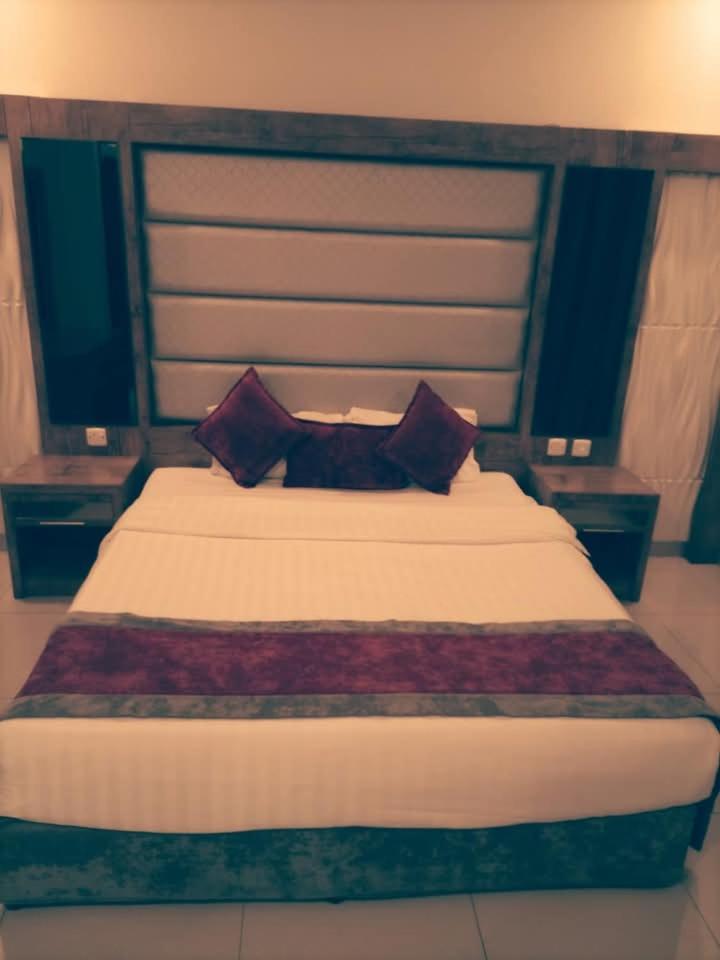 Aram Room Riyadh Exterior photo